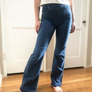 Stretchy and comfy flare jeans!